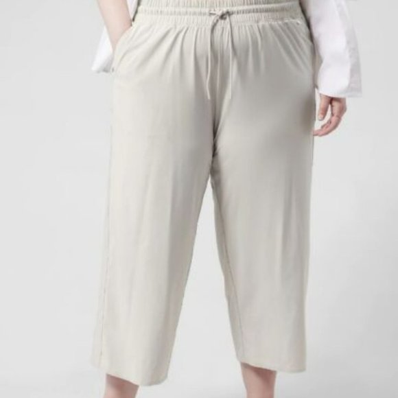 Athleta Wide Leg Pants in Light Beige - Picture 1 of 12